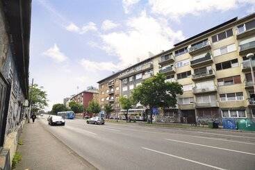 Premium Apartment Stefany By Metropolis
