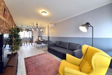 Premium Apartment Stefany By Metropolis