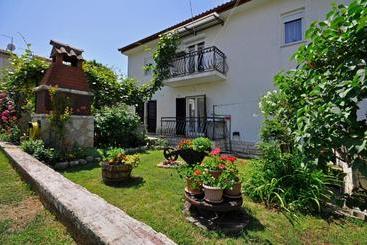 Apartments Loredana