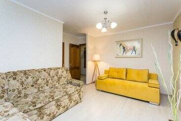 Apartment On Perunovskiy 4 10