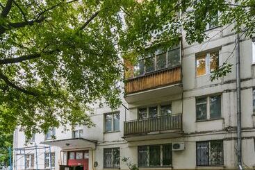 Apartment On Perunovskiy 4 10