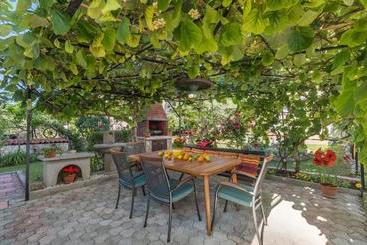 Apartments Loredana