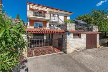 Apartments Loredana