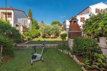 Apartments Loredana