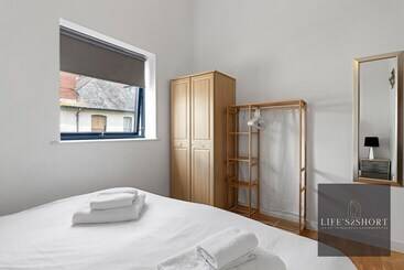City Centre Spacious Apartment