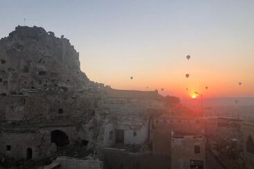 هتل Ikarus Cappadocia