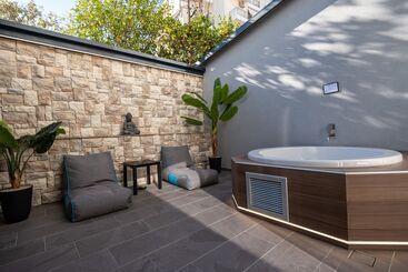 هتل Sette Suites & Rooms   Adults Only