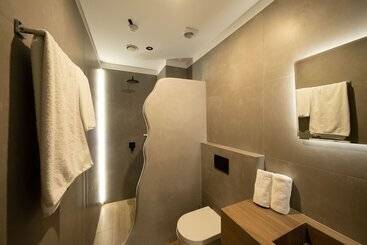 هتل Sette Suites & Rooms   Adults Only