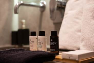 هتل Sette Suites & Rooms   Adults Only