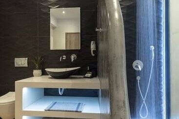 هتل Sette Suites & Rooms   Adults Only