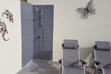 پانسیون Casa Mariposa Guesthouse  Adults Only