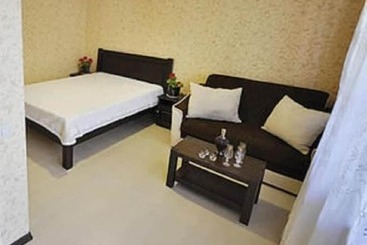 پانسیون Sadorini Guest House