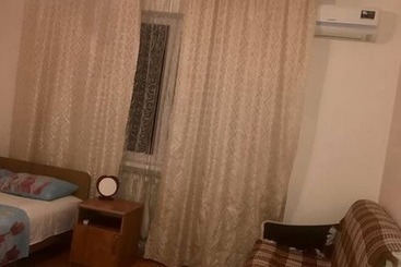 پانسیون Sadorini Guest House