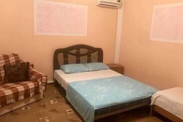 پانسیون Sadorini Guest House