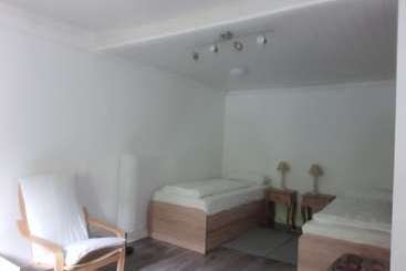 ツーリストアパートメント Tobetour 1