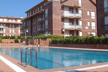 107056  Apartment In Arnuero