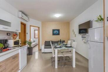 Apartments Ana Vodnjan