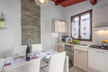 Apartments Ana Vodnjan