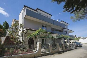 Apartments Villa Sofia