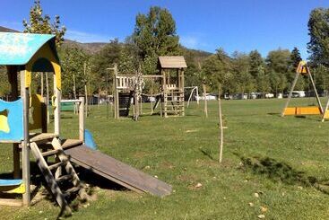 هتل Solana Del Segre   Campsite