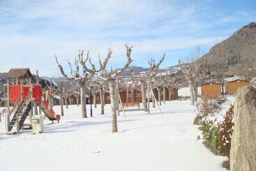 هتل Solana Del Segre   Campsite