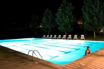 هتل Solana Del Segre   Campsite
