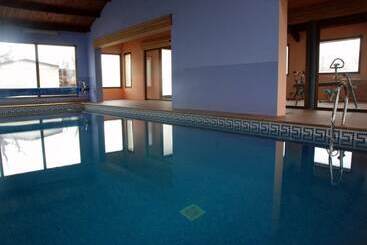 هتل Solana Del Segre   Campsite