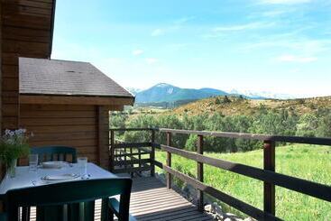 هتل Solana Del Segre   Campsite