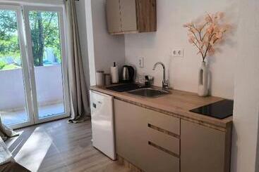 پانسیون Apartment And Rooms Vilma