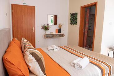 پانسیون Apartment And Rooms Vilma