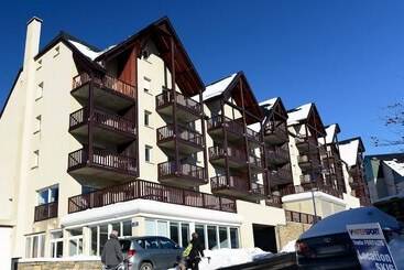 اقامتگاه Résidence Odalys Les Hauts De Peyragudes