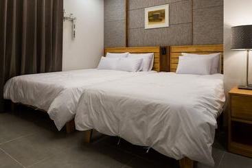 Cityhall Hotel Jeju