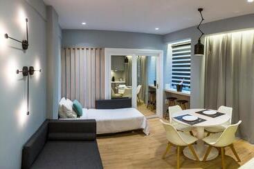 Preveza Suite Stay Leoforos Irinis 84b