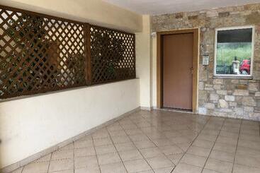 Athens Airport Lodge
