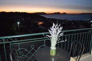 Best House Sea View Apartment - Pylos