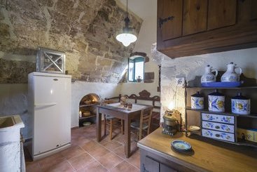 Moundros 1620 Venetian Residence