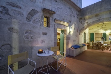 Moundros 1620 Venetian Residence
