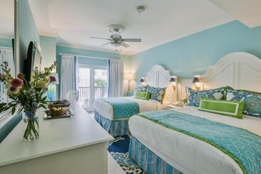 Harborside At Charleston Harbor Resort And Marina