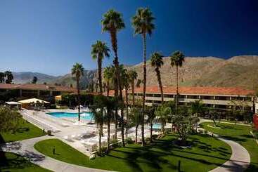 Hilton Palm Springs Resort