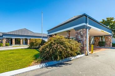 هتل Comfort Inn & Suites Chattanooga East Ridge