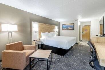 هتل Comfort Inn & Suites Chattanooga East Ridge