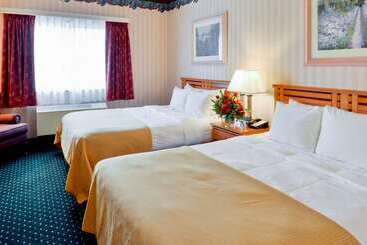 هتل Clarion Suites Anchorage Downtown