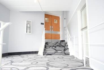 호텔 Comfort Inn Hyannis  Cape Cod