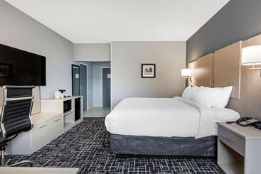 호텔 Comfort Inn Hyannis  Cape Cod