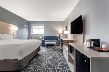 호텔 Comfort Inn Hyannis  Cape Cod