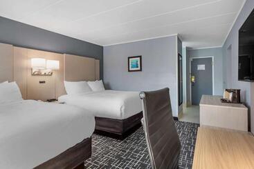 호텔 Comfort Inn Hyannis  Cape Cod