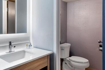 호텔 Comfort Inn Hyannis  Cape Cod