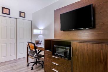 هتل Comfort Suites At Sabino Canyon