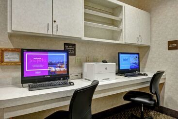 هتل Hampton Inn Charlestonnorth