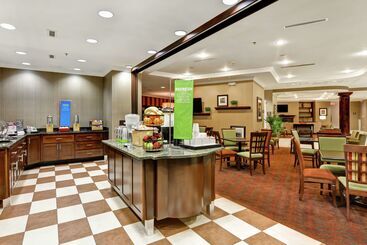 هتل Hampton Inn Charlestonnorth